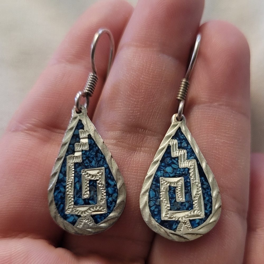 Vintage Mexican Sterling Crushed Turquoise 925 Silver Tribal Native Earrings